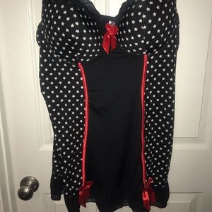 Torrid size 4 chemise